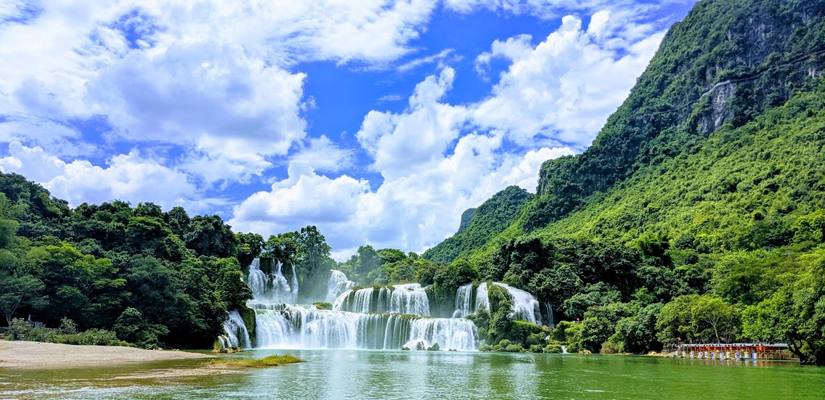 Ban-Gioc-Cao-Bang-en-fevrier