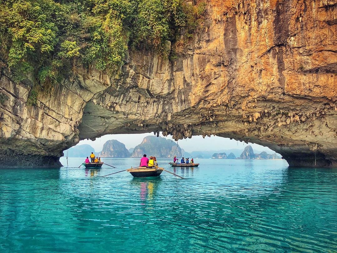 kayak-a-Ha-Long