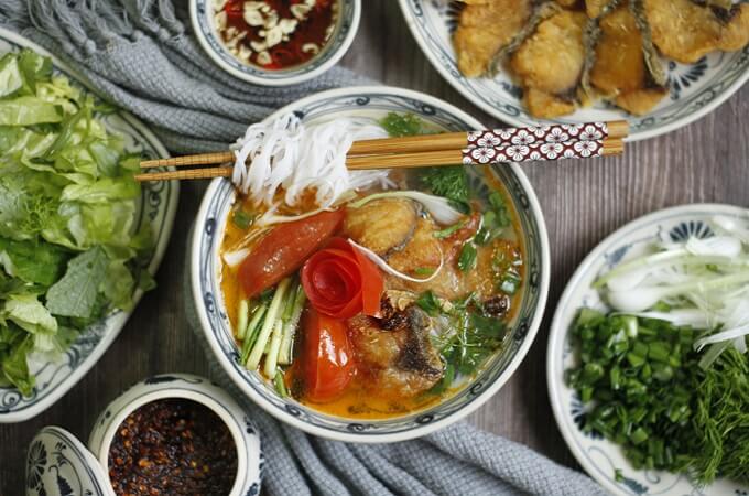Vermicelles de riz au poisson est toujours un choix prioritaire pour soulager l'ennui après les jours du Têt