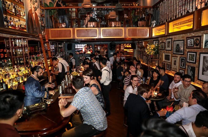 Pubs Polite & Co à Hanoi