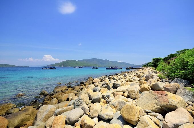 Hon Mun est l’île ayant la plus grande biodiversité marine au Vietnam