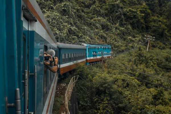 Les paysages sont surprenants pendant le trajet