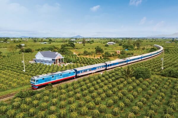 La ligne Ho Chi Minh ville Binh Thuan sur 200 kilomètres