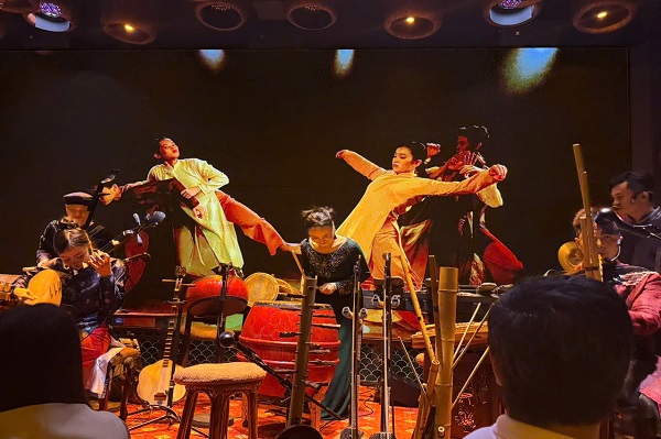 Chao Show avec de la danse