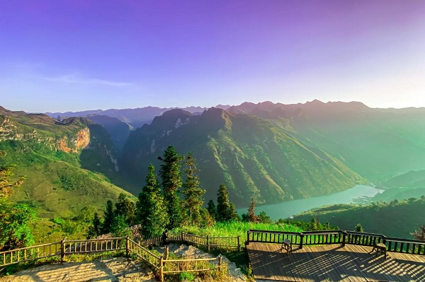 Superbe vue à Ma Pi Leng Ecolodge
