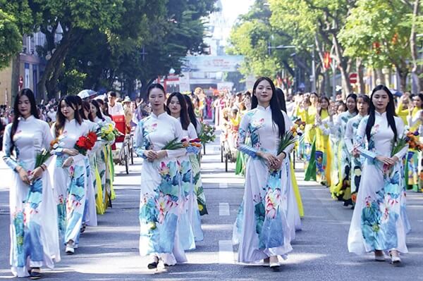 Le Vietnam vous accueille à bras ouverts