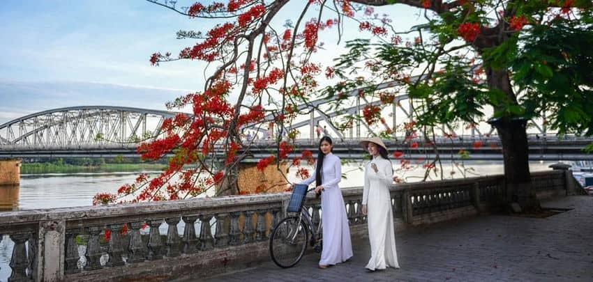 pont-truong-tien